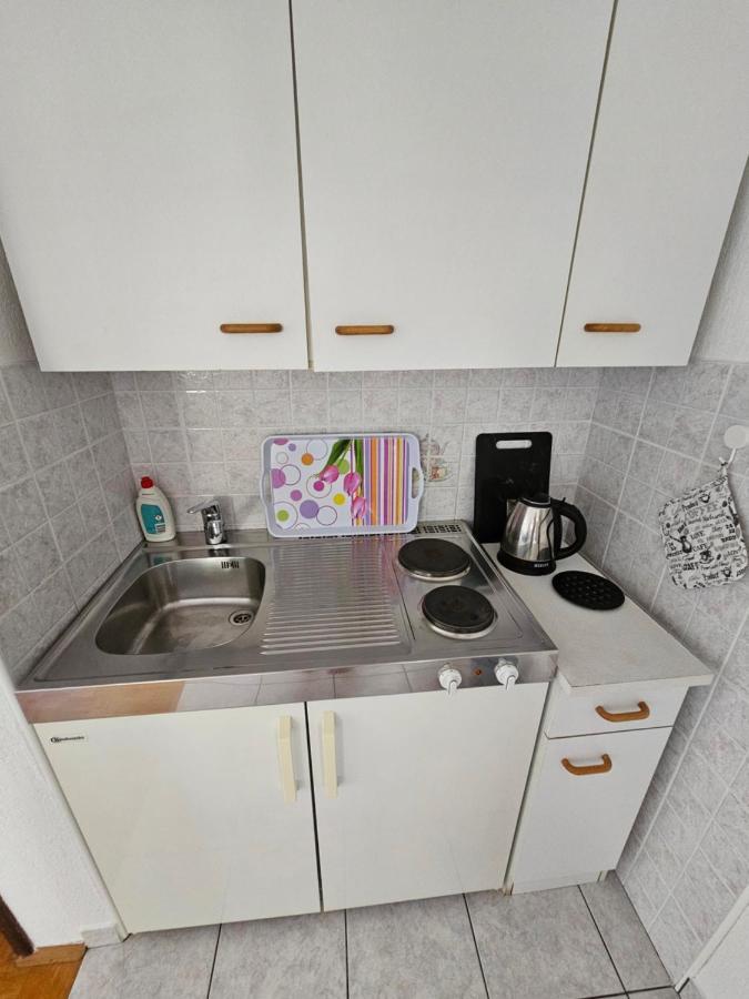 Apartments Bahar Krk Крк Экстерьер фото