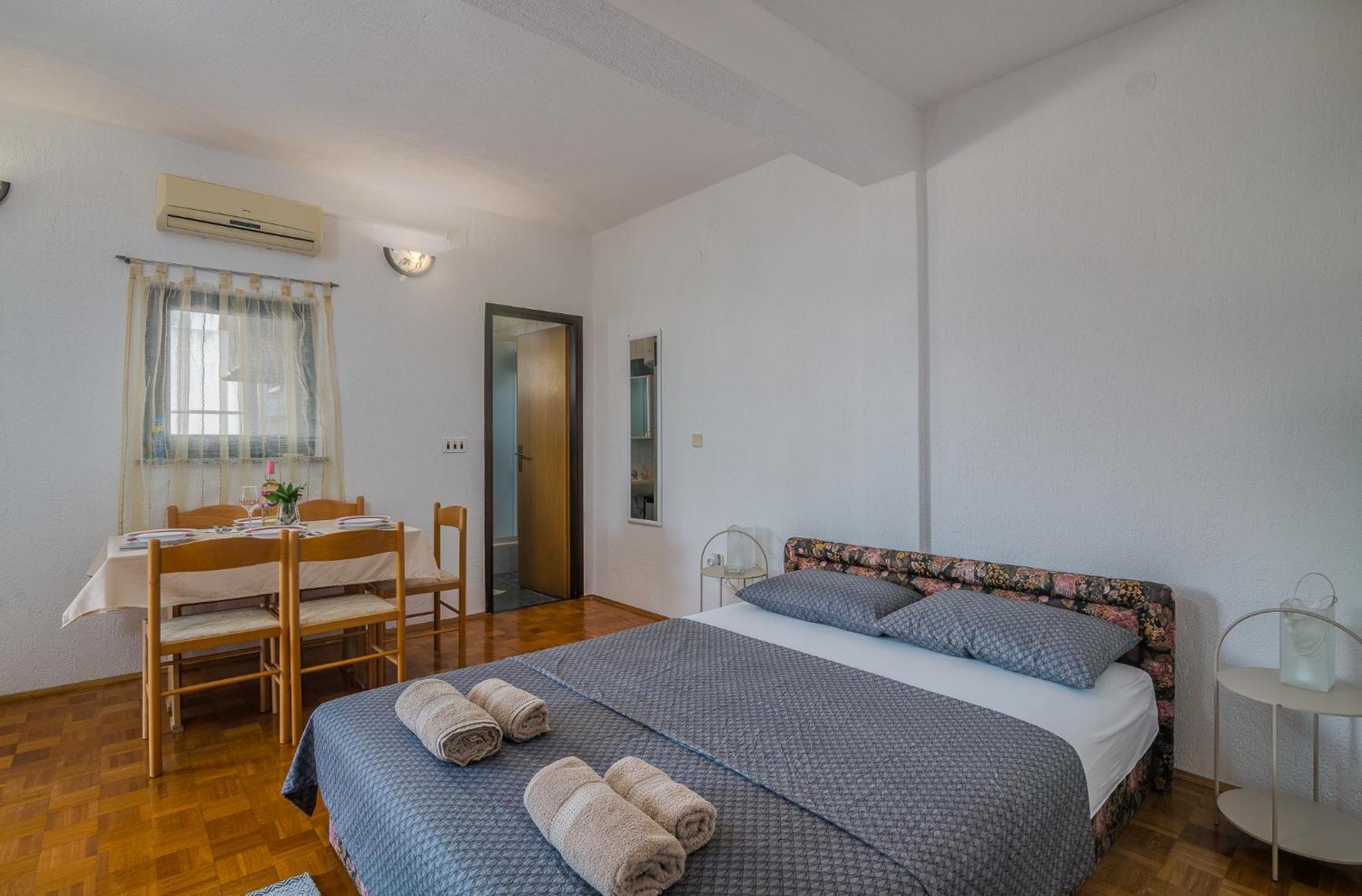 Apartments Bahar Krk Крк Экстерьер фото