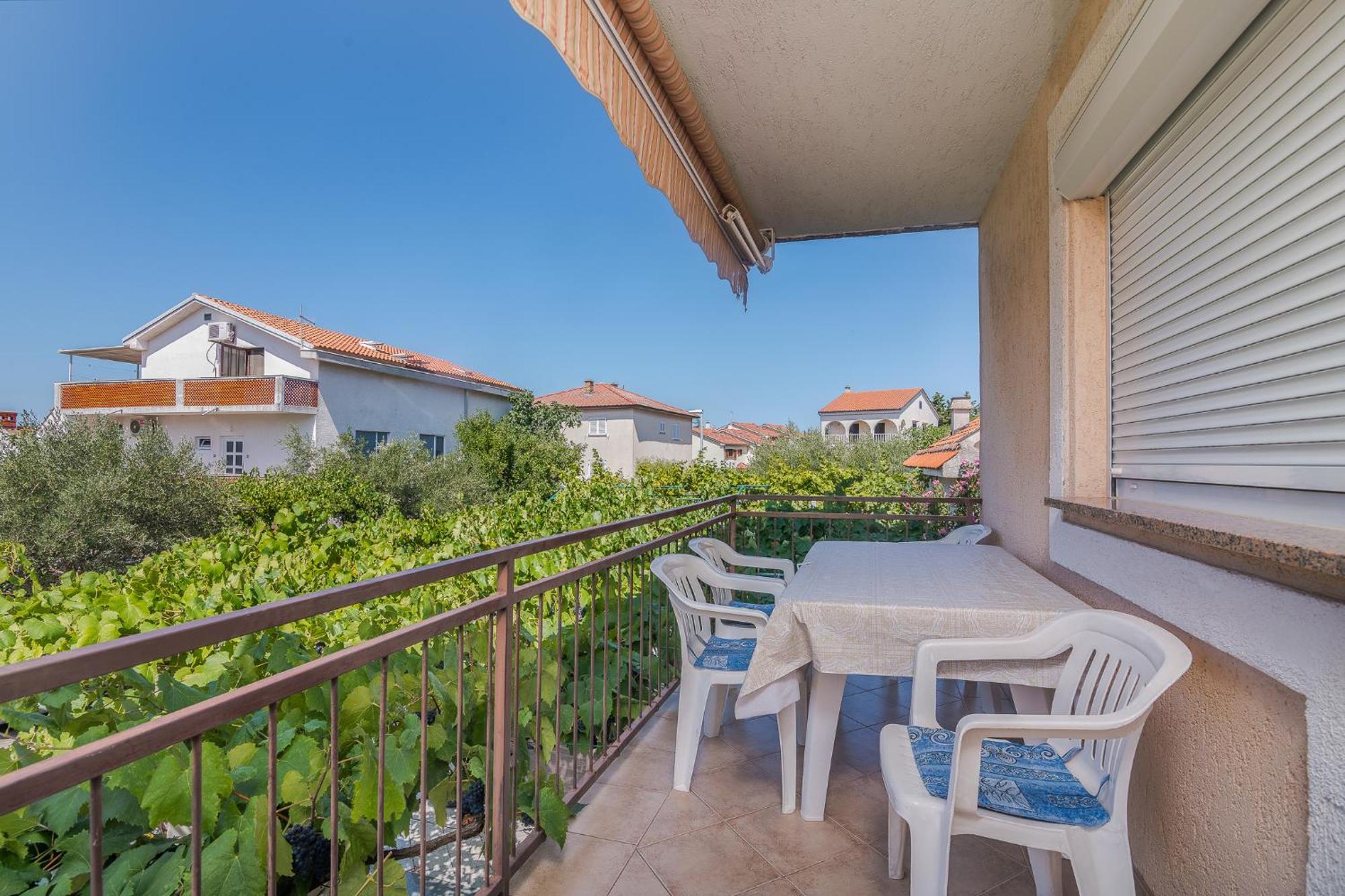 Apartments Bahar Krk Крк Экстерьер фото